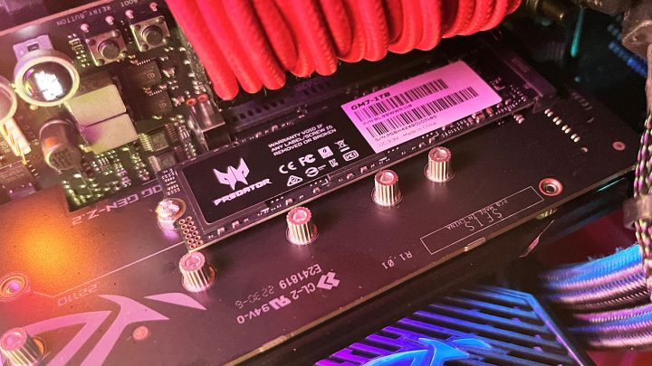 Acer Predator GM7 1TB M.2 NVMe PCIe 4.0 SSD-16